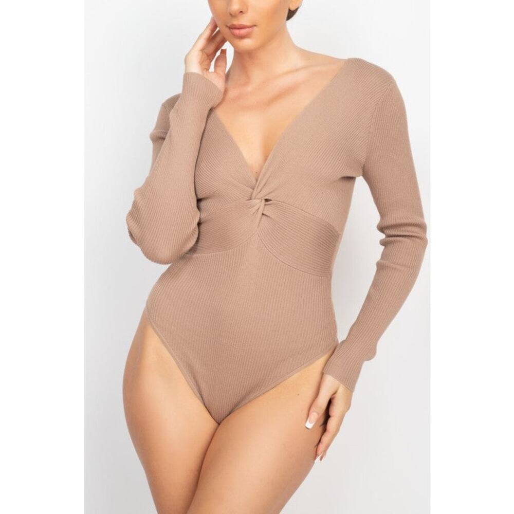 Poof New York bodysuit beige twist knot front long sleeve ribbed snaps Large